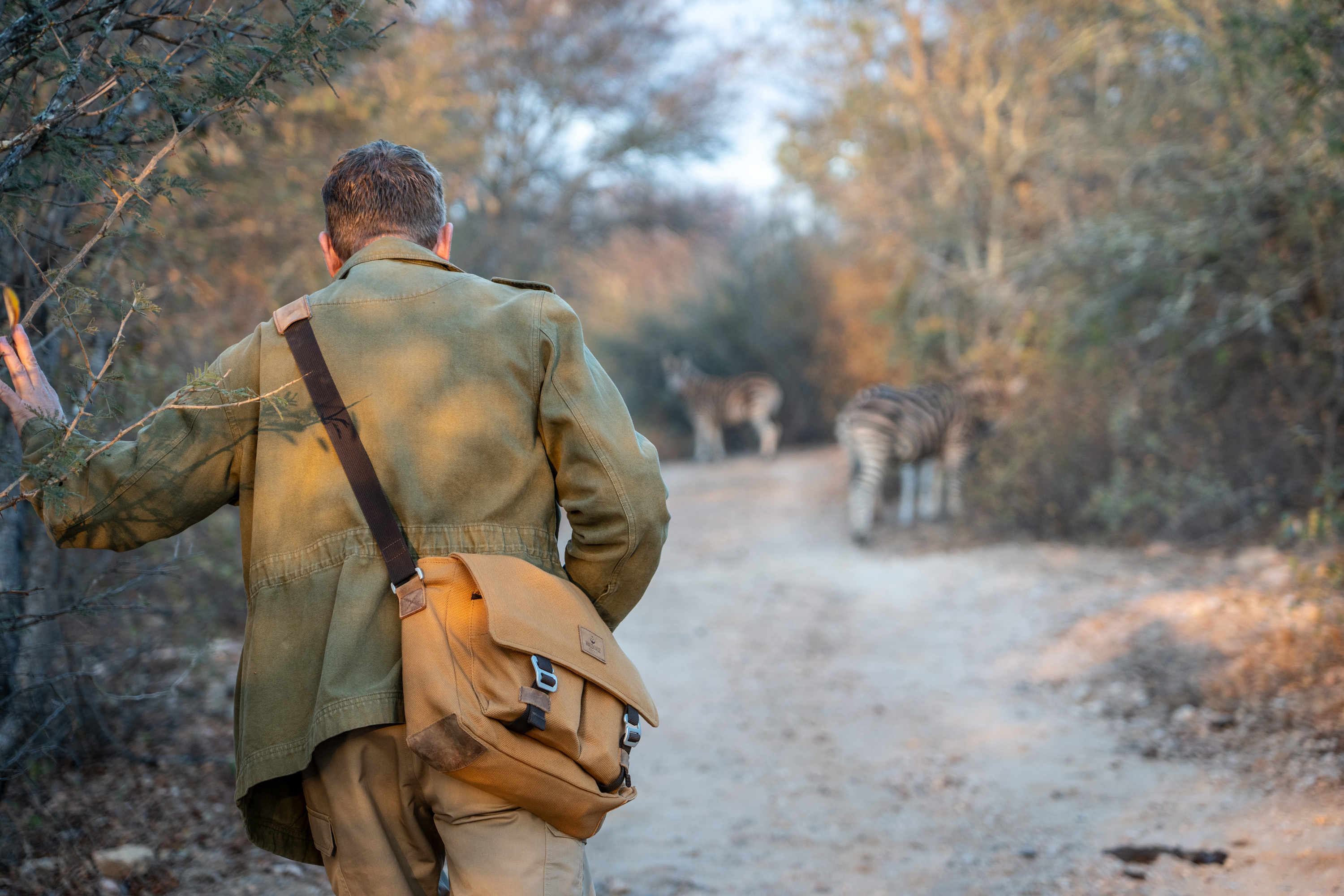 Explorer Bag aus Canvas und Leder - Desert Sand