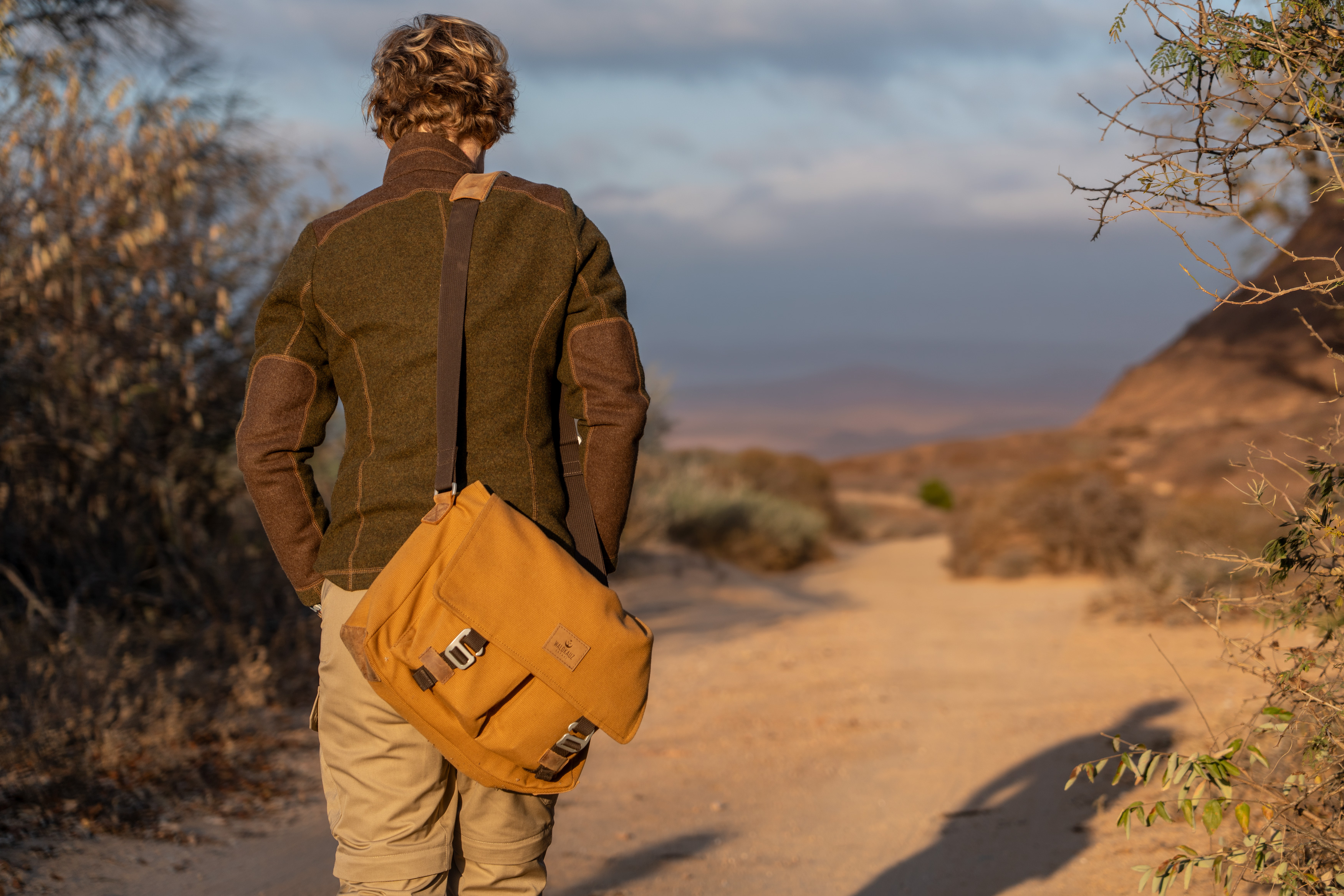 Explorer Bag aus Canvas und Leder - Desert Sand